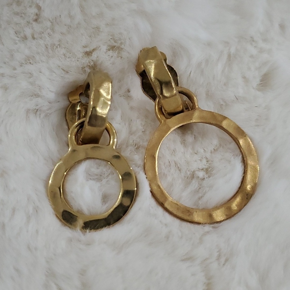 GOLD TONE CLIP ON EARRINGS DOUBLES OR SINGLES REMOVABLE PIECES ELEGANT DRESSY - Picture 6 of 6